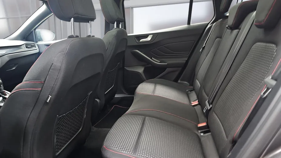 FORD Focus Focus 1.0 EcoBoost mHEV ST-Line X aut