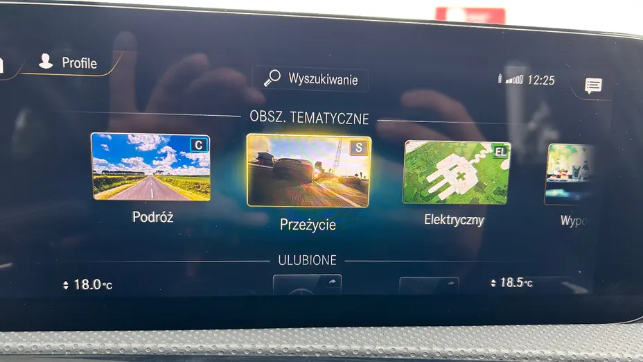 MERCEDES-BENZ A Klasa A 250 e AMG Line 8G-DCT