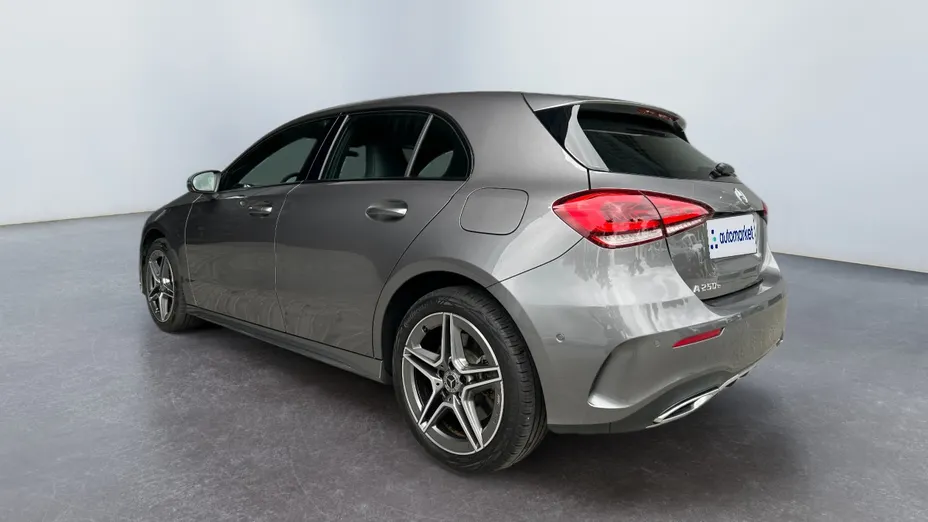 MERCEDES-BENZ A Klasa A 250 e AMG Line 8G-DCT