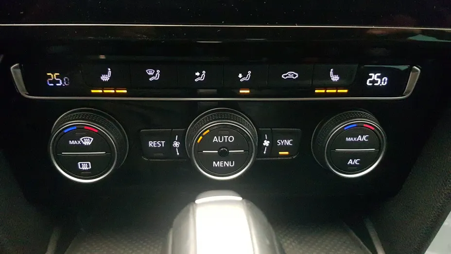 VOLKSWAGEN Passat Passat 2.0 TDI EVO Elegance DSG