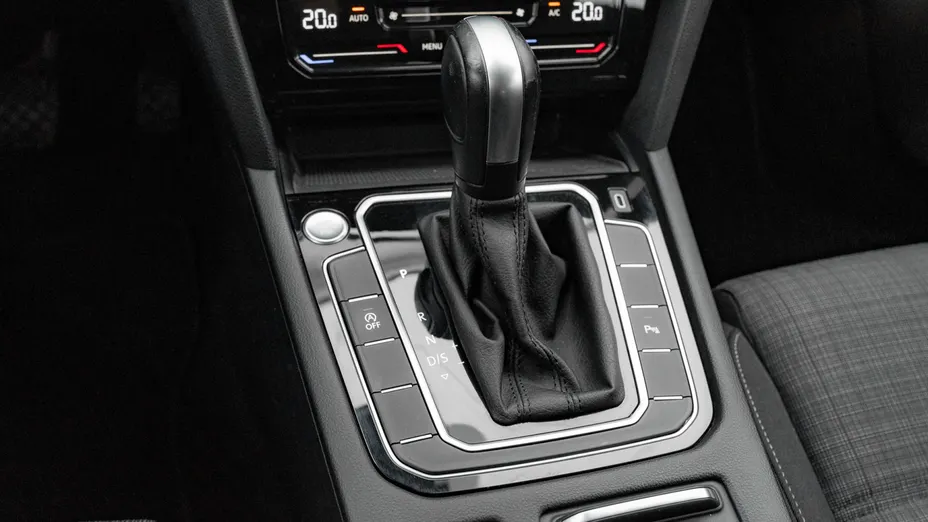 VOLKSWAGEN Passat Passat 2.0 TSI Business DSG