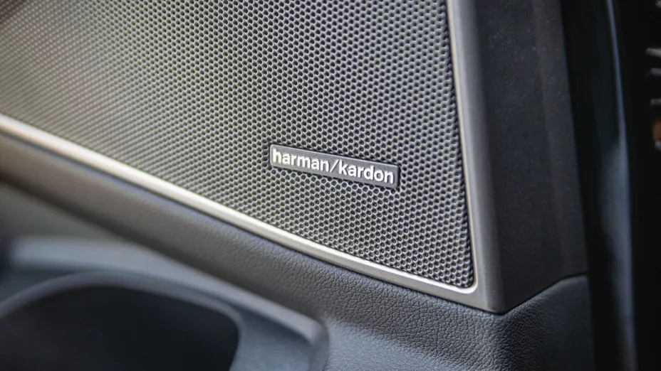 BMW Seria 3 330e xDrive M Sport sport-aut