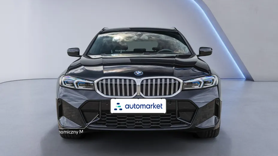 BMW Seria 3 330e xDrive M Sport sport-aut