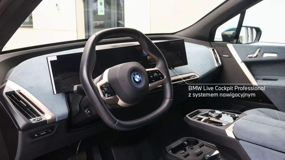 BMW iX iX xDrive40 71kWh