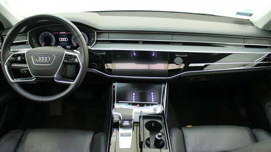 AUDI A8 A8 55 TFSI mHEV Quattro Tiptr.