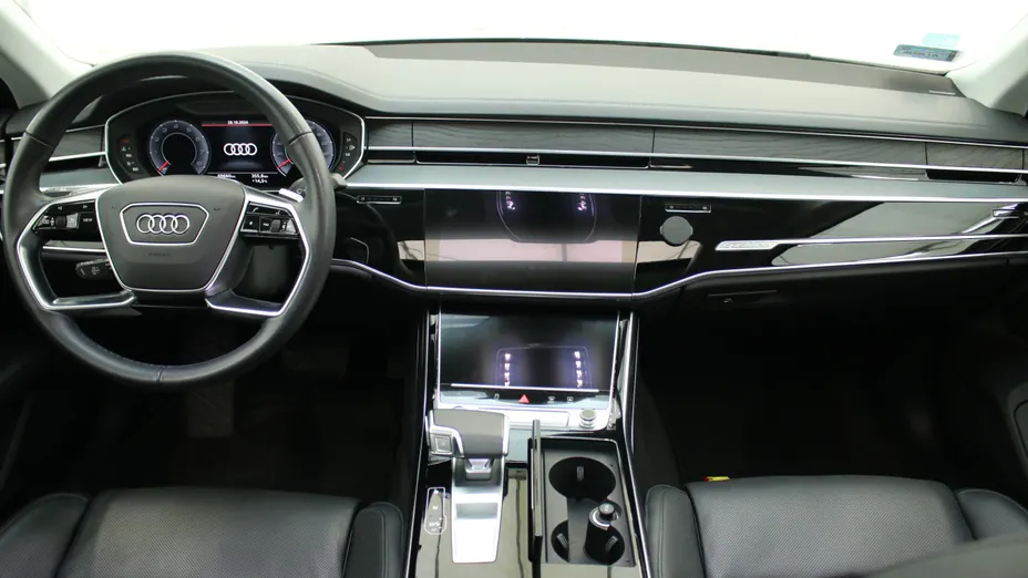 AUDI A8 A8 55 TFSI mHEV Quattro Tiptr.