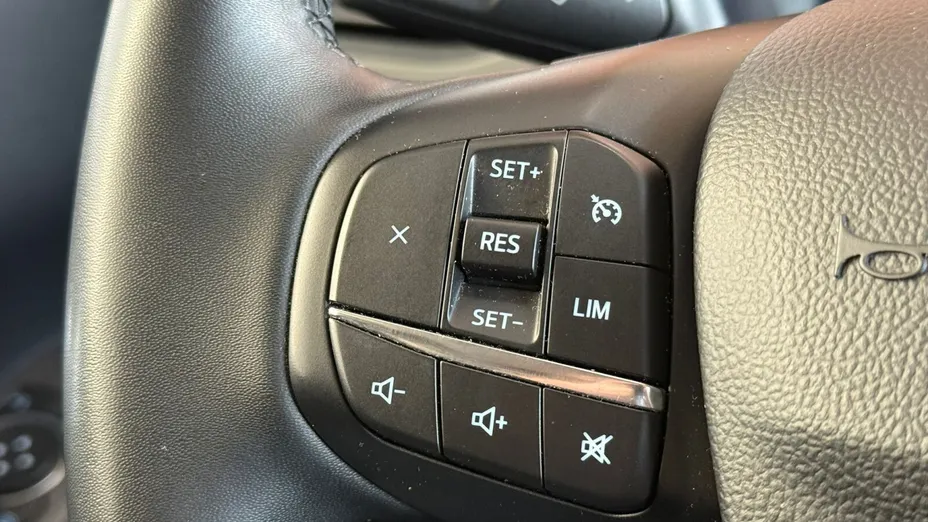 FORD Kuga Kuga 2.5 FHEV FWD Titanium