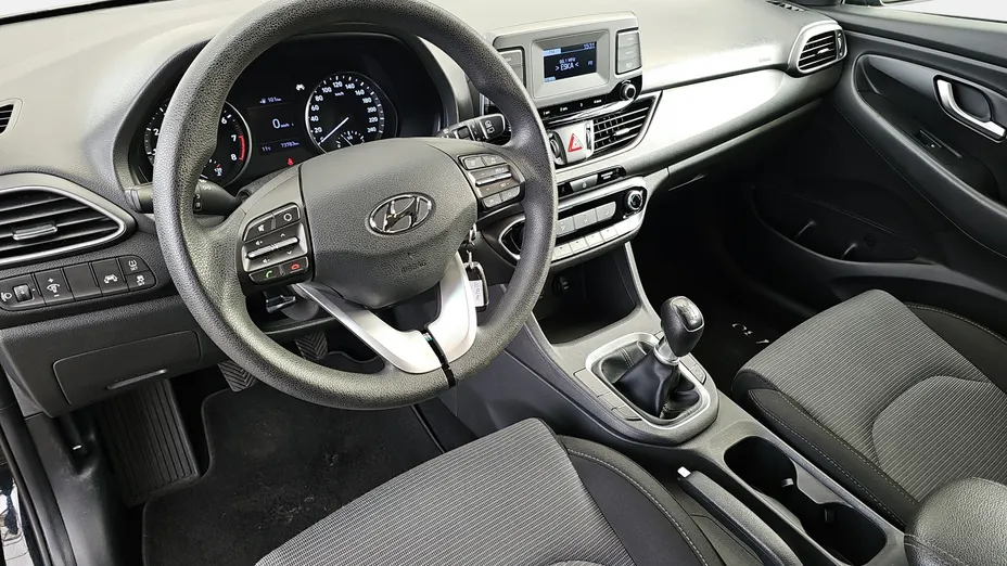 HYUNDAI i30 i30 1.4 Classic +