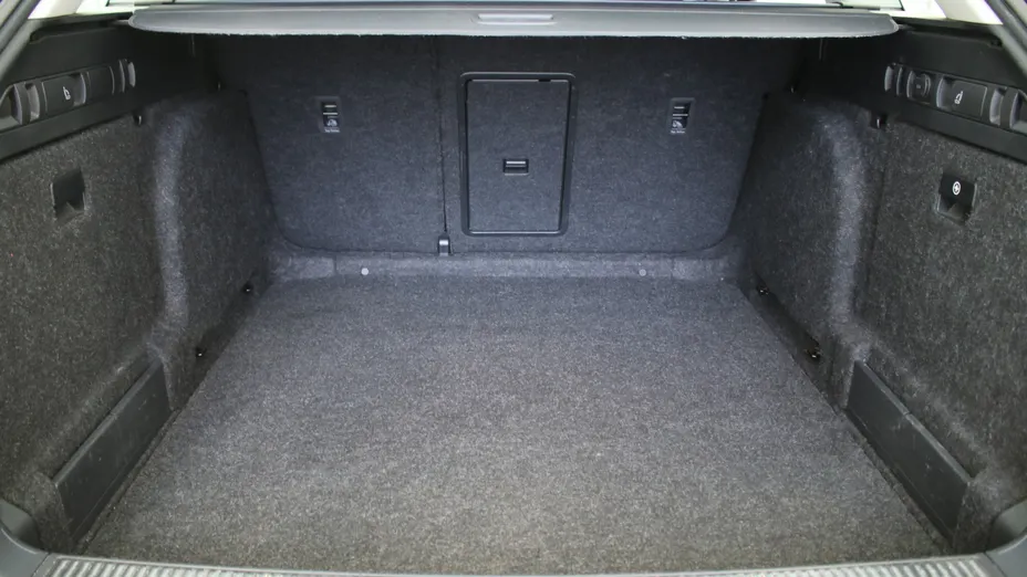 SKODA Superb Superb 2.0 TDI SCR Ambition DSG