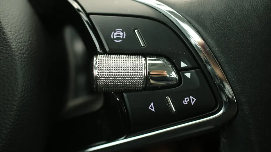 SKODA Superb Superb 2.0 TDI SCR Ambition DSG