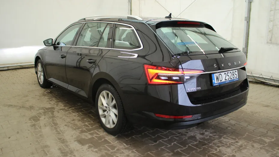 SKODA Superb Superb 2.0 TDI SCR Ambition DSG