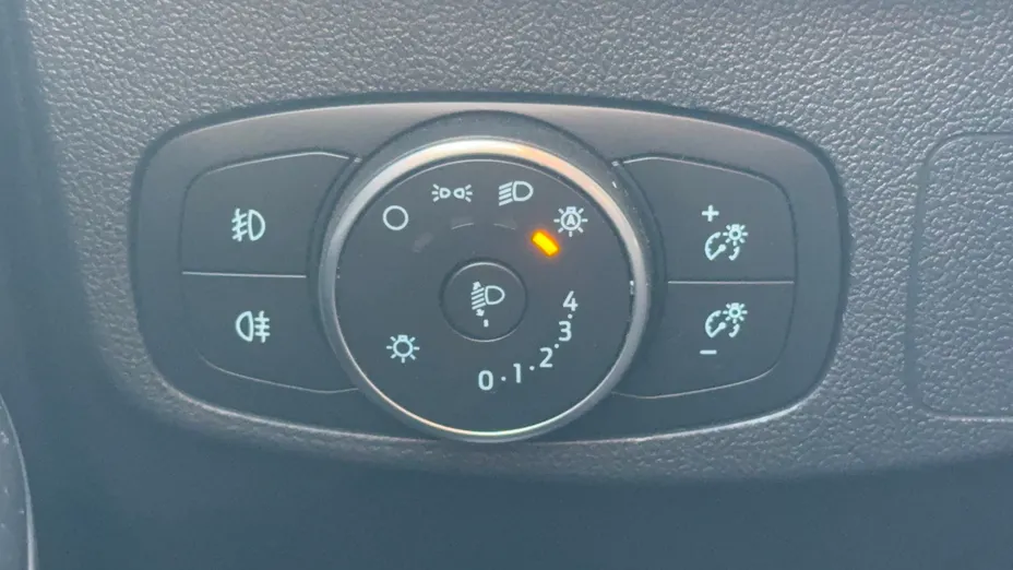 FORD Focus Focus 1.5 EcoBlue SCR Connected