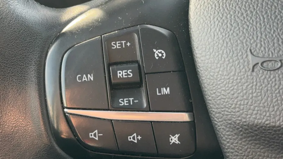 FORD Focus Focus 1.5 EcoBlue SCR Connected