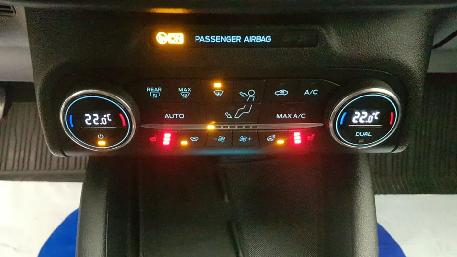 FORD Focus Focus 1.5 EcoBlue Titanium Business