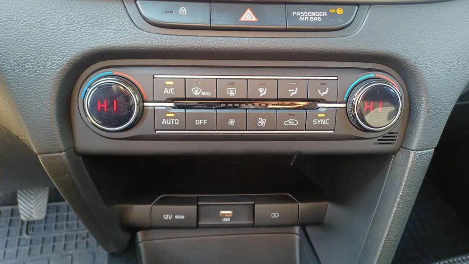 KIA Cee'd Ceed 1.5 T-GDI M