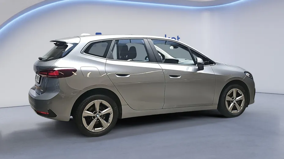 BMW Seria 2 218i aut