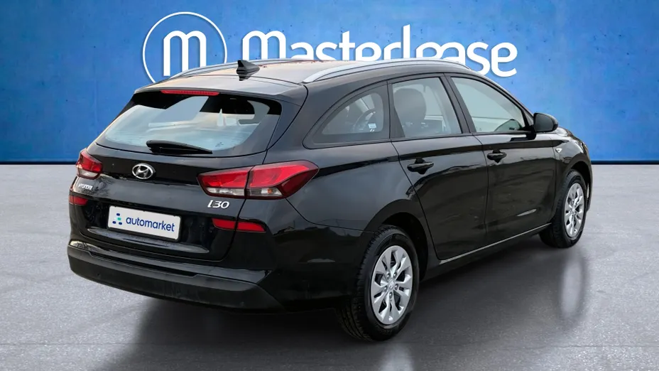 HYUNDAI i30 i30 1.5 DPI Classic +
