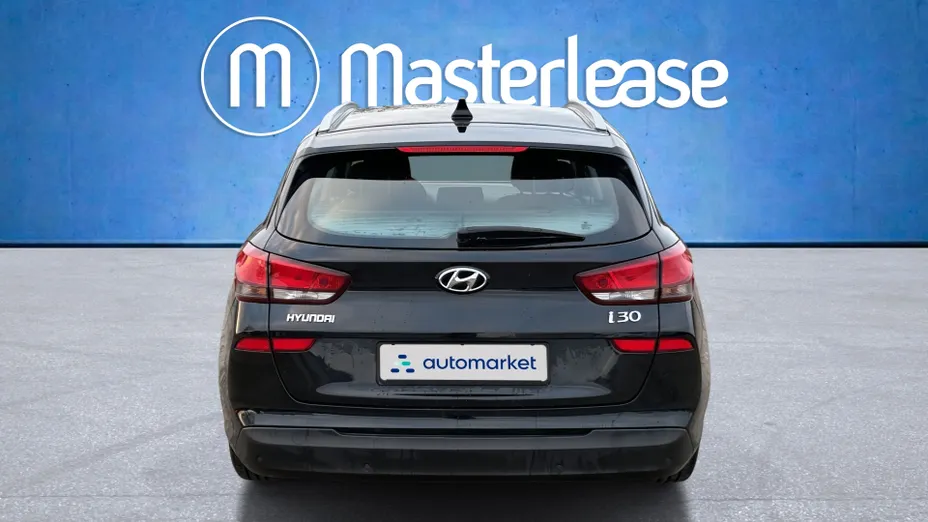 HYUNDAI i30 i30 1.5 DPI Classic +