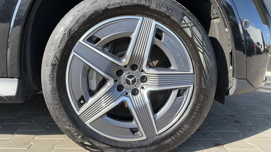 MERCEDES-BENZ GLC GLC 300 e 4-Matic AMG Line