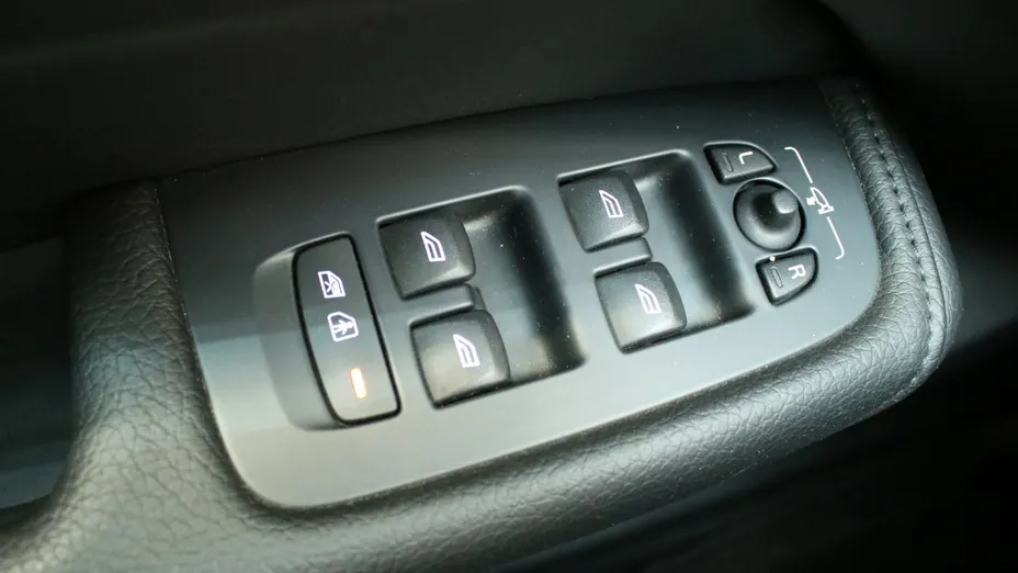 VOLVO XC60 XC60 B4 D AWD Inscription aut