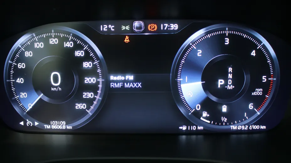 VOLVO XC60 XC60 B4 D AWD Inscription aut