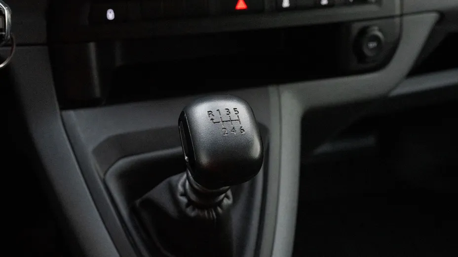 TOYOTA Proace Proace 2.0 D-4D Long 3,1t Active (bryg.)