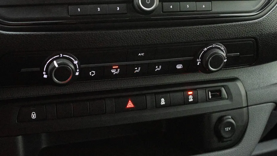 TOYOTA Proace Proace 2.0 D-4D Long 3,1t Active (bryg.)