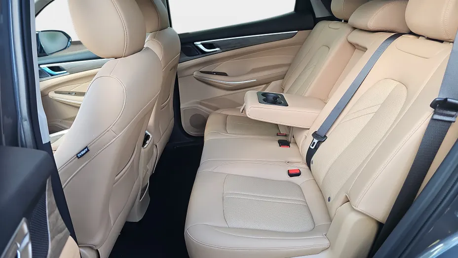 DFSK E5 E5 1.5  PHEV Prestige E-CVT Nowy