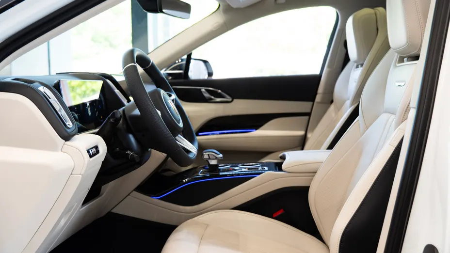 HONGQI HS3 HS3 2.0T AWD Nowy