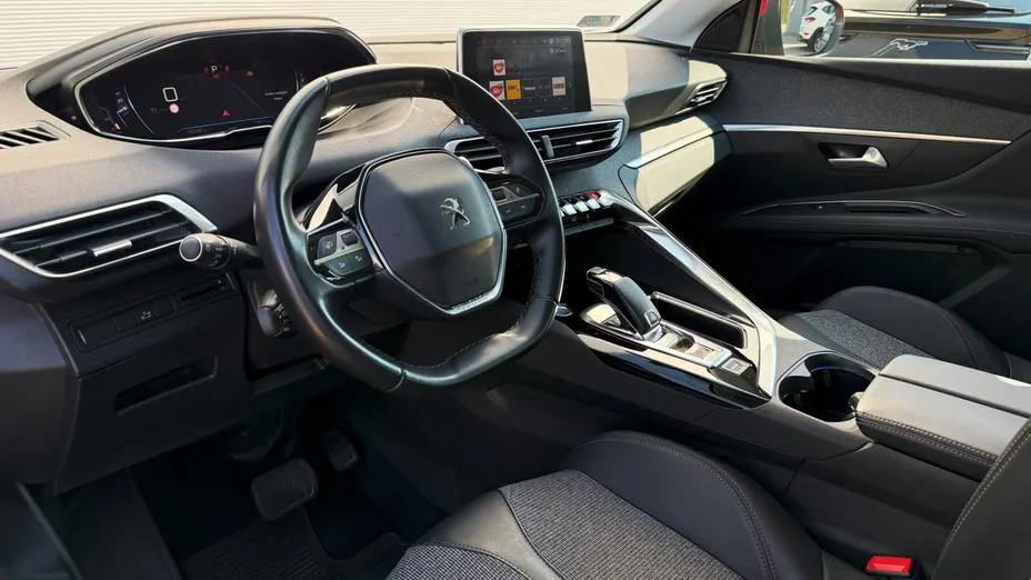 PEUGEOT 3008 3008 1.2 PureTech GPF Allure S&S EAT8