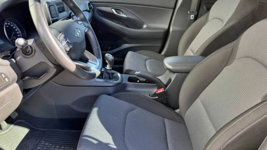 HYUNDAI i30 i30 1.0 T-GDI Modern