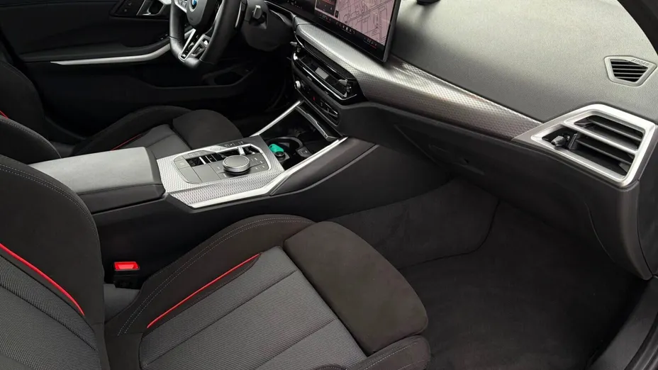 BMW Seria 3 330i xDrive M Sport aut