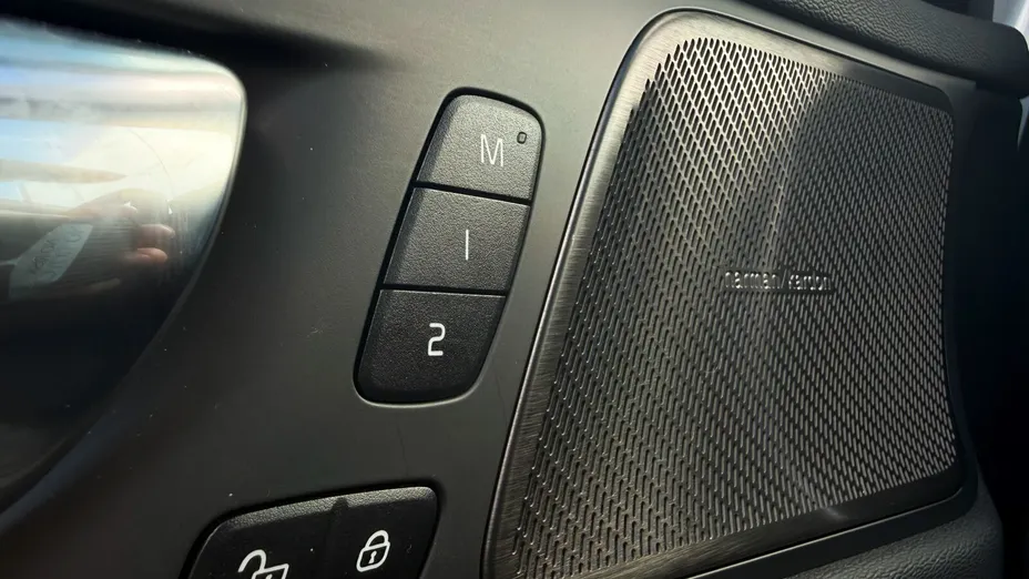 VOLVO V60 V60 CC Plus B5 B AWD aut