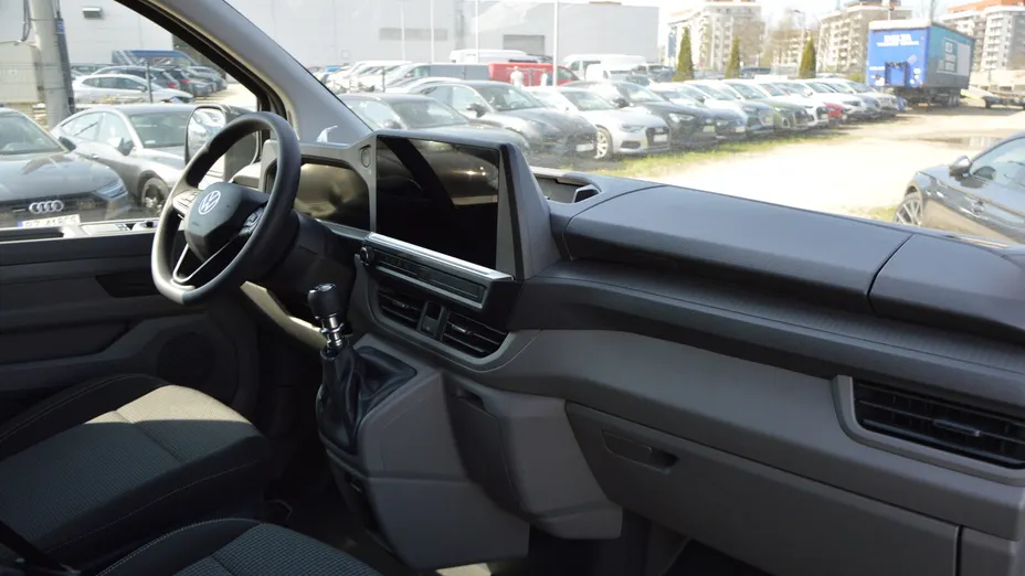 VOLKSWAGEN Transporter Transporter TDI L2H1