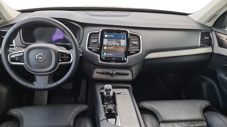 VOLVO XC90 XC90 B5 B AWD Plus Bright 7os aut