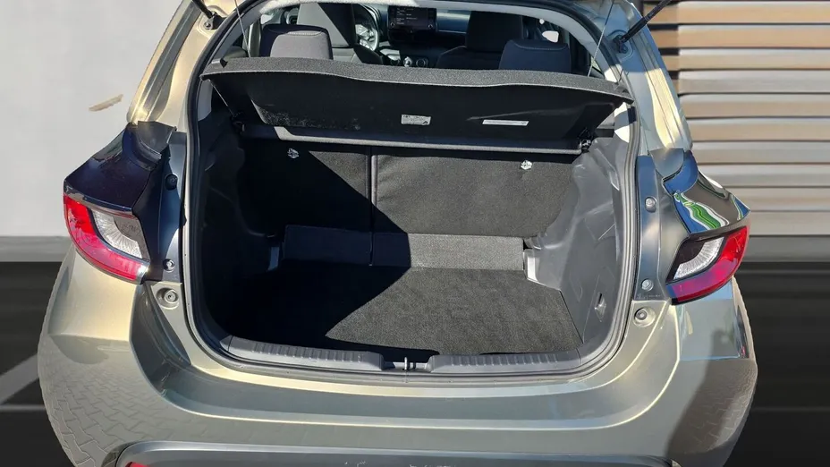 TOYOTA Yaris Yaris 1.5 Comfort