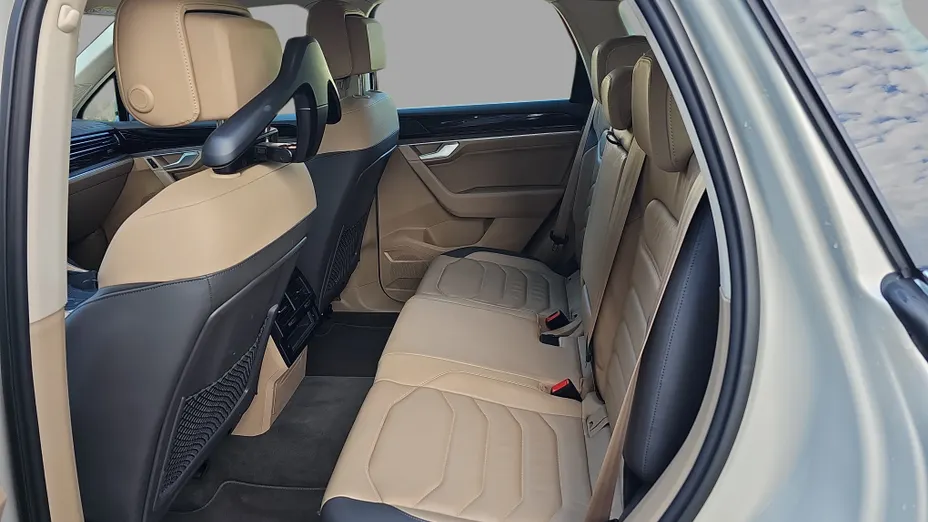 VOLKSWAGEN Touareg Touareg 3.0 V6 TDI SCR 4Mot. Elegance
