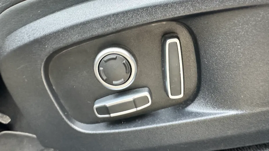 JAGUAR F-Pace F-Pace 2.0 D165 mHEV AWD R-Dynamic S