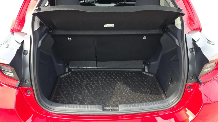 TOYOTA Yaris Yaris Hybrid 1.5 Style