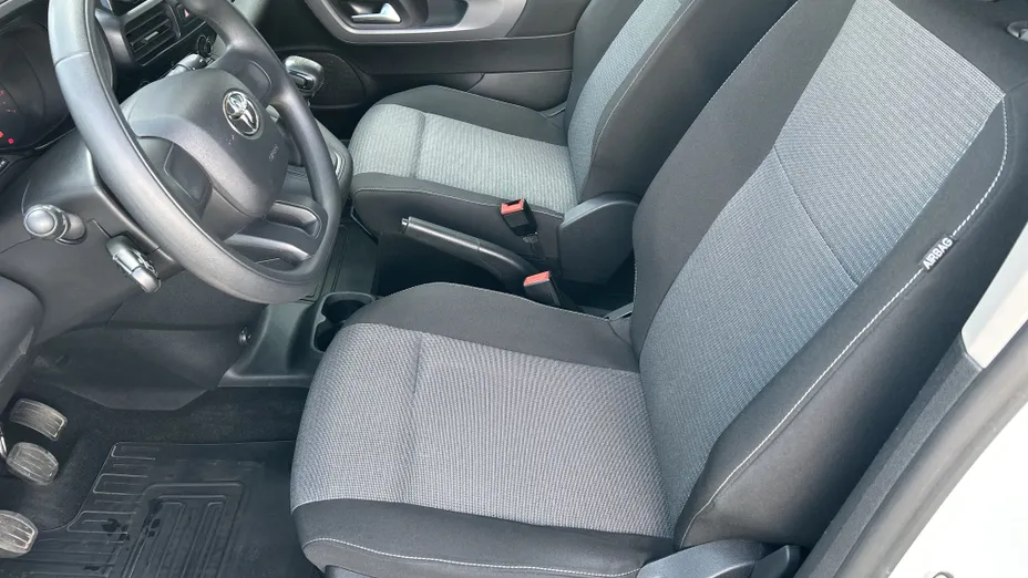 TOYOTA Proace City Verso Proace City Verso 1.2 D-4T Business
