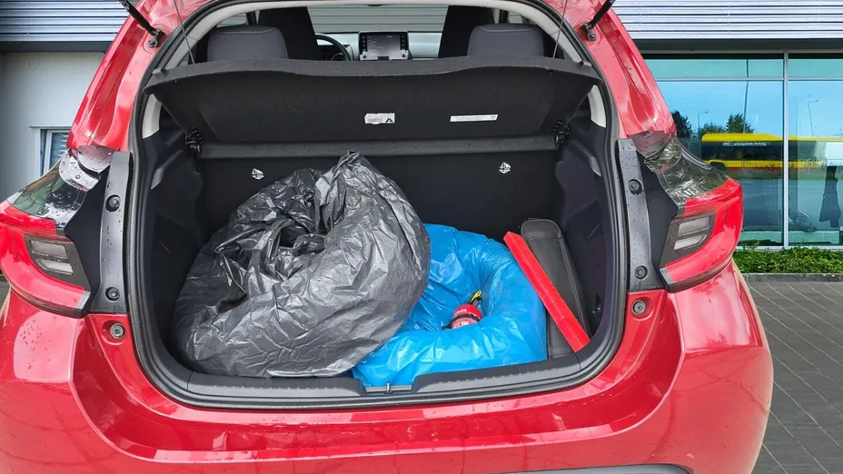 TOYOTA Yaris Yaris 1.5 Comfort