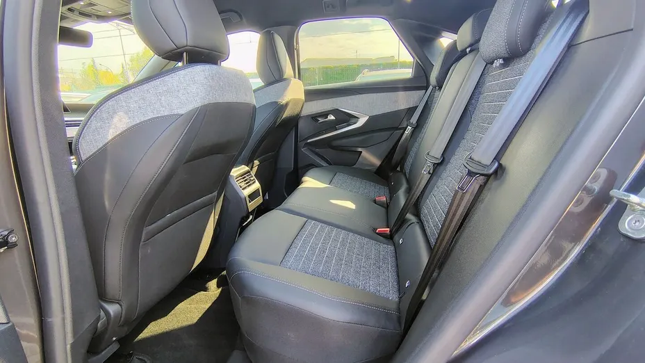 PEUGEOT 3008 3008 1.2 PureTech mHEV Allure Pack S&S e-DCS6