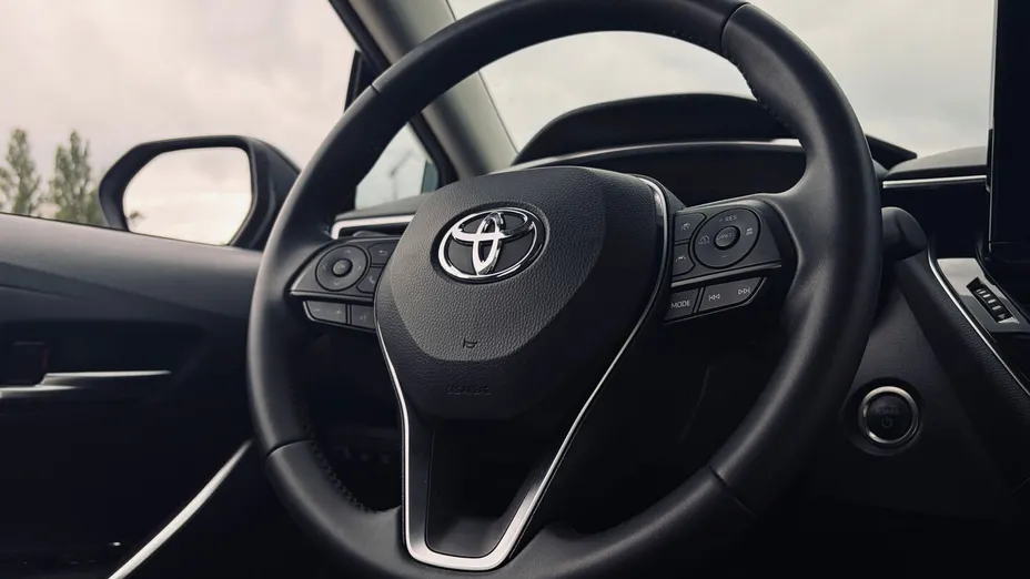 TOYOTA Corolla Corolla 1.8 Hybrid Comfort