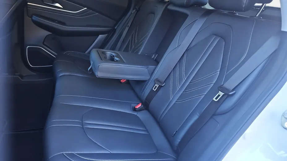 FORTHING T-Five T-Five 1.5 DVVT GDI DCT