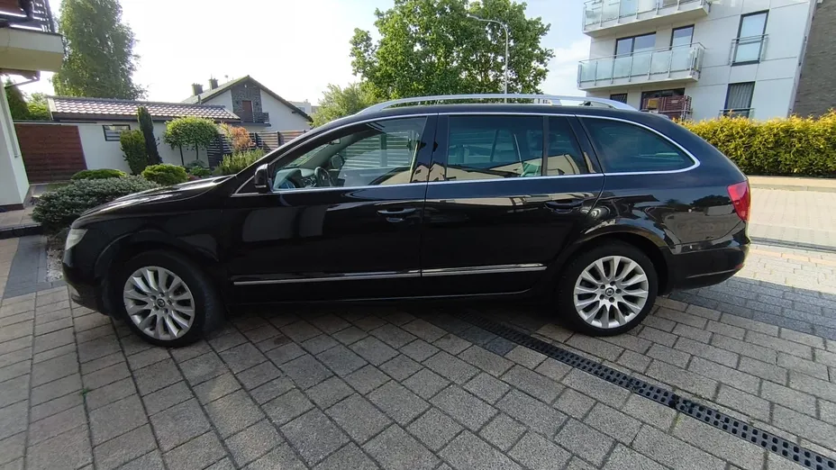 SKODA Superb Superb 2.0 TDI Active