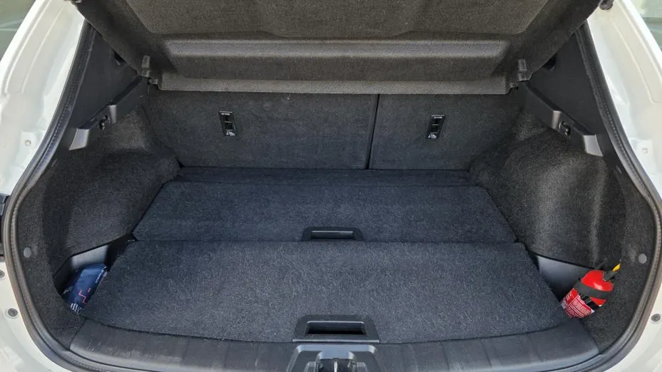 NISSAN Qashqai Qashqai 1.3 DIG-T N-Connecta DCT