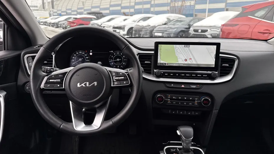 KIA XCeed XCeed 1.5 T-GDI Business Line DCT