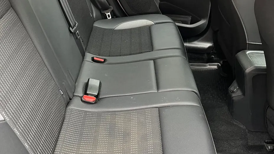 PEUGEOT 2008 2008 1.2 Pure Tech Active S&S