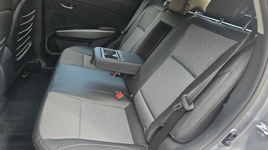 KGM / SSANGYONG Tivoli Tivoli 1.5 T-GDI Joy 4x4 aut Nowy