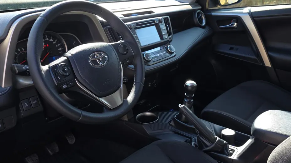 TOYOTA RAV4 RAV4 2.0 D-4D Premium